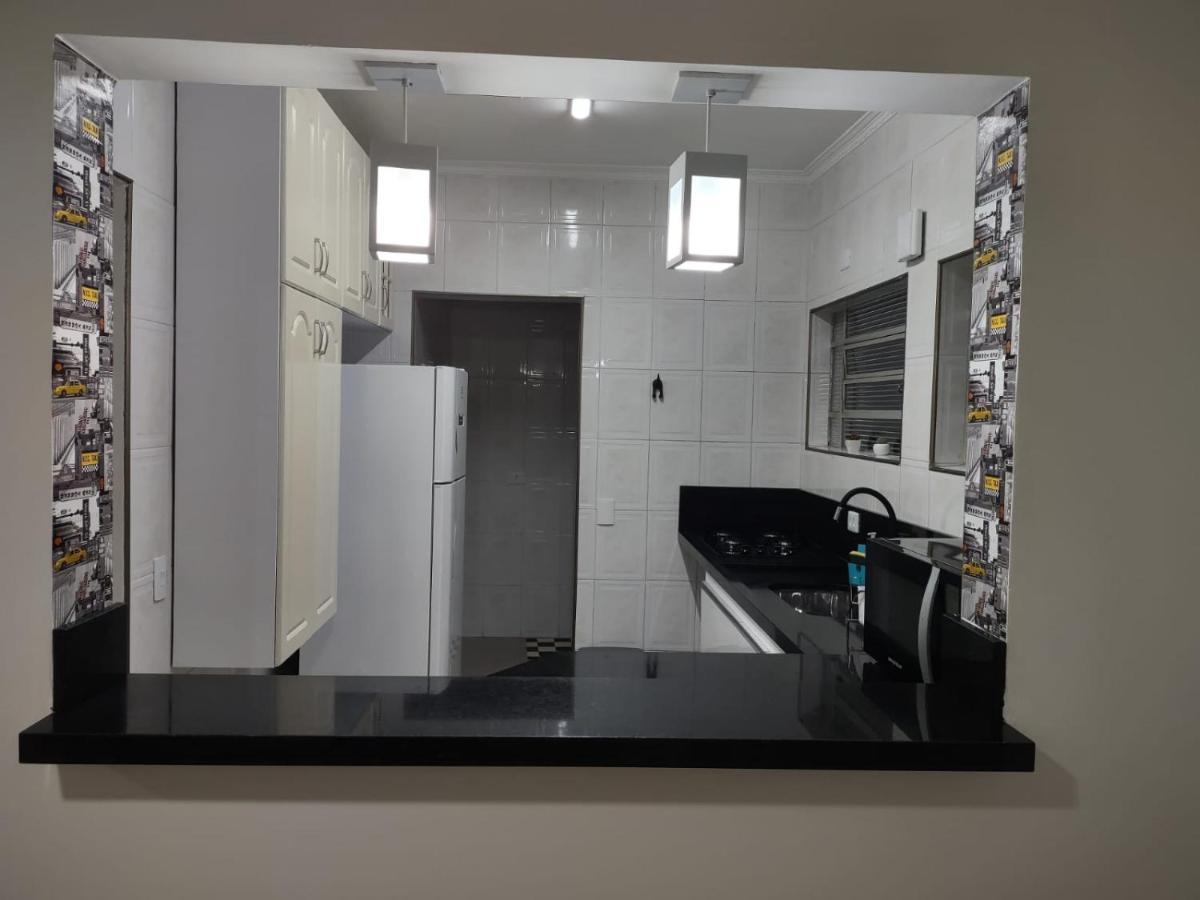 Apto 1 Suite A 30 Mts. Da Praia Do Tombo - Guarujá Eksteriør bilde